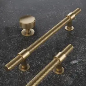 System Knurled Handle